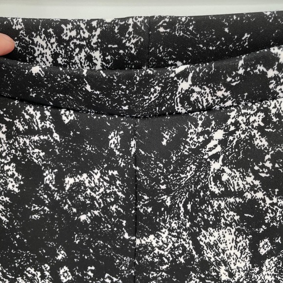 Joseph Ribkoff Legging Pants // 4 - Picture 4 of 6